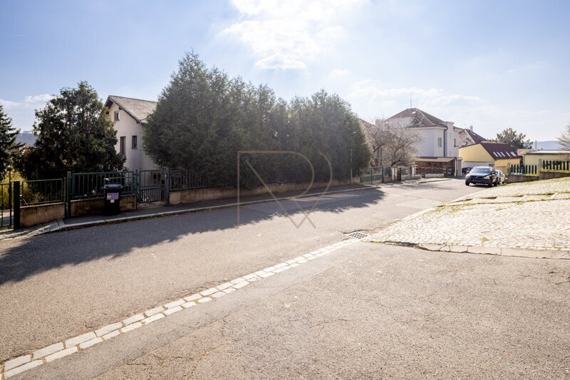 Prodej stavebního pozemku 906 m2, Praha 4 - Krč