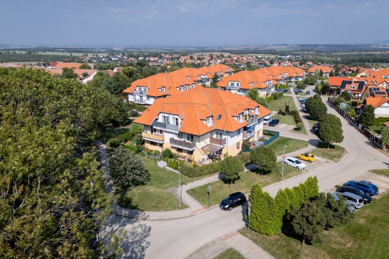 Prodej bytu 3+kk 91 m2 s balkonem, Lesní, Holubice - Kozinec, Praha - západ