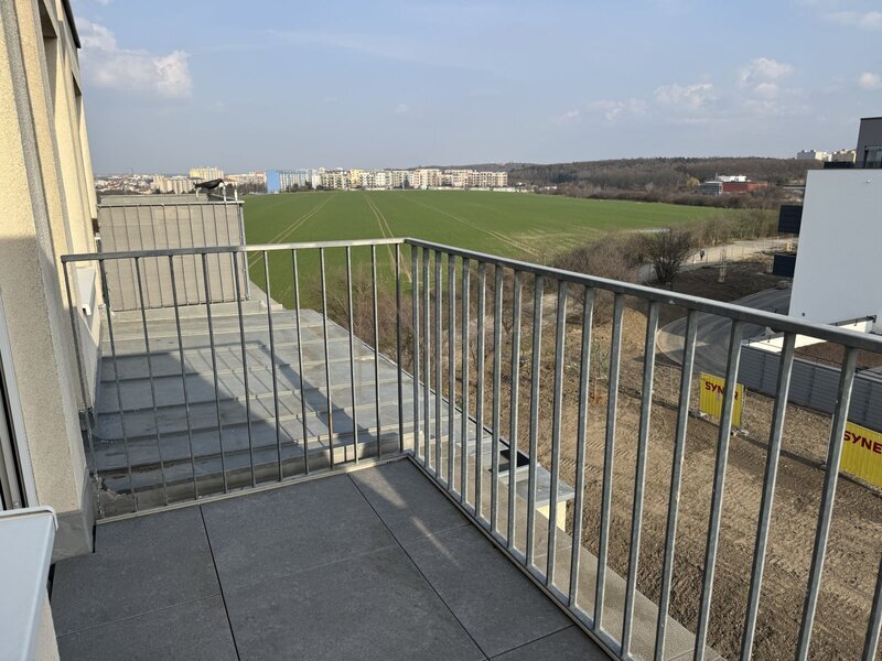 Pronájem bytu 2+kk s balkonem a s parkovacím stáním, Divišovská, Praha 4 - Chodov